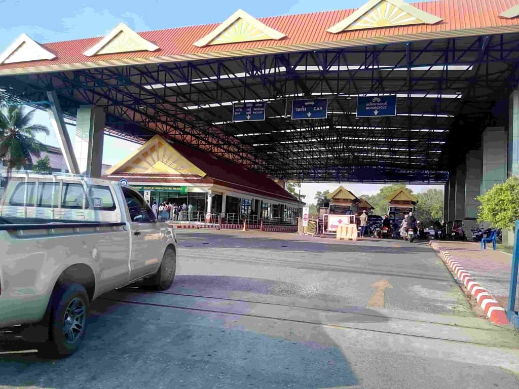 Malaysia border gates sim and esim