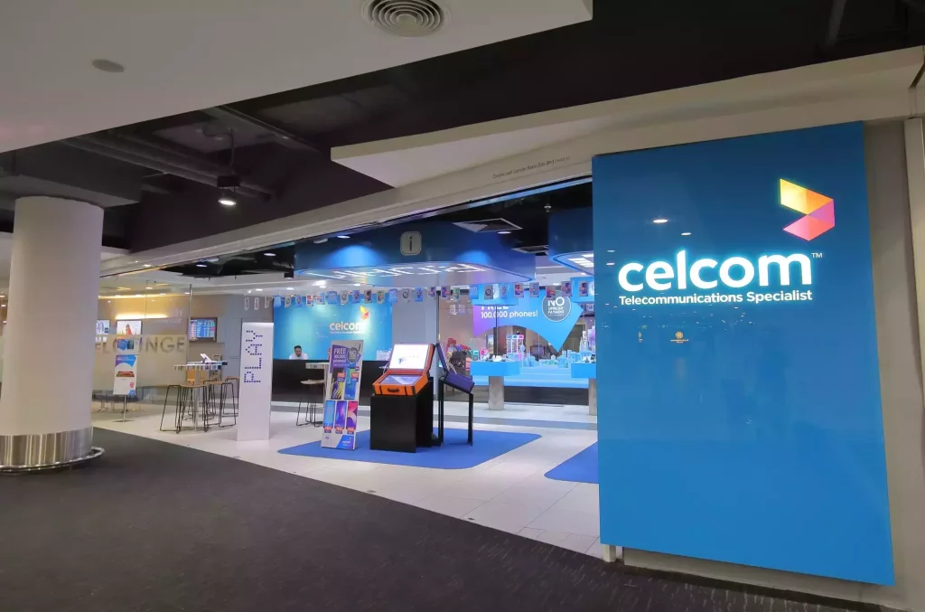 Malaysia Celcom store